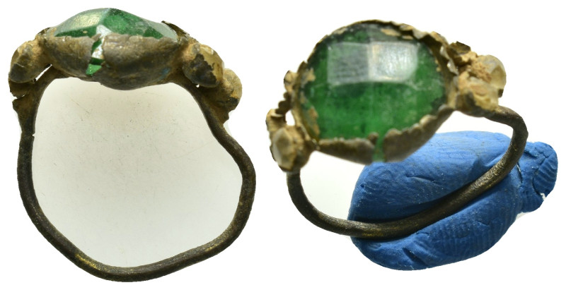 ANCIENT ROMAN BRONZE RING.(3rd–4th centuries).Ae.

Condition : Good very fine.

...