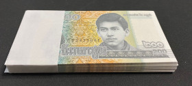 Cambodia, 200 Riels, 2022, UNC, p65A, BUNDLE

(Total 100 Banknotes)

Estimate: USD 20-40