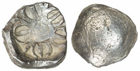 KAMBOJA: Punchmarked, ca. 500-400 BC, AR ¼ shatamana (2.55g), punch with 5 arms instead of the regular issue of Gandhara, which always has 6 arms, sai...