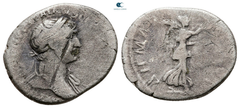 Cappadocia. Caesarea. Trajan AD 98-117. 
Drachm AR

20 mm, 2,93 g



Fine...