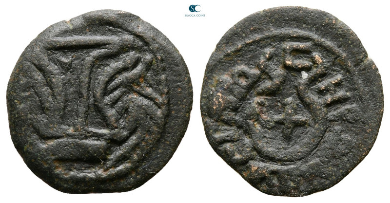 Judaea. Jerusalem. Herodians. Herod I (the Great) 40-4 BC. 
2 Prutot Æ 

18 m...