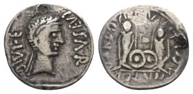 Imitationen römischer Münzen.


Imitation eines Denars (Silber) des Augustus (31 v. - 14 n. Chr.).

Vs: CAESAR DIVI F. Kopf mit Lorbeerkranz rech...