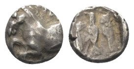 Thrakisch-Skythische Dynasten. Königreich der Odrysen. Sparadokos (ca. 450 - 440 v. Chr.).

 Diobol (Silber).
Vs: Pferdeprotome links, auf dem Pfer...
