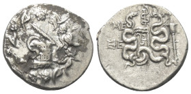 Ionien. Ephesos.

 Cistophor (Silber). 90 / 89 v. Chr. (Jahr 45).
Vs: Cista mystica mit halbgeöffnetem Deckel, aus der sich nach links eine Schlang...