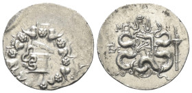 Ionien. Ephesos.

 Cistophor (Silber). 89 / 88 v. Chr. (Jahr 46).
Vs: Cista mystica mit halbgeöffnetem Deckel, aus der sich nach links eine Schlang...