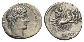 C. Vibius Pansa.

 Denar (Silber). 90 v. Chr. Rom.
Vs: PANSA. Kopf des Apollo mit Lorbeerkranz rechts, davor Kontrollmarke.
Rs: C VIBIVS C F. Mine...
