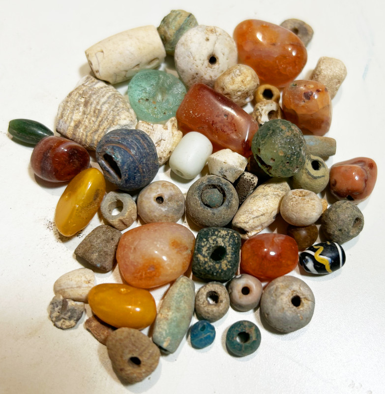 Collectible Items,Lot of 30 Beads
Reference:
Condition: Very Fine

Weight: g...