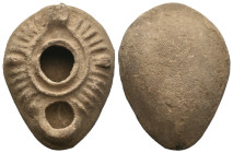 ANCIENT ROMAN COOKED EARTH OIL LAMP.
.
Weight: 47.67 g.
Diameter: 69.4 mm