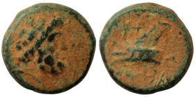 Phoenicia. Arados. (137-51 BC) Æ Bronze. (16mm, 3,91g) Obv: laureate head of Zeus right. Rev: galley-ram left.