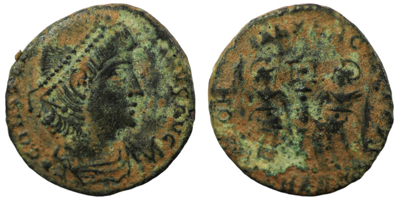 Constans. (346-349 AD). Æ Follis. (16mm, 1,50g) Heraclea. Obv: DN FL CONSTANS PF...