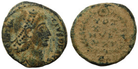 Constantinus II. (351-354 AD). Follis. (16mm, 2,14g) Antioch. Obv: D N CONSTANTIVS P F AVG. diademed bust of Constantinus right. Rev: FEL TEMP REPARAT...