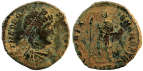 Theodosius I. (392-395 AD). Follis. (24mm, 5,20g) Antioch. Obv: DN THEODOSIVS PF AVG. pearl-diademed bust of Theodosius right. Rev: GLORIA ROMANORVM. ...