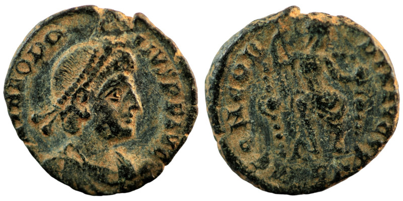 Theodosius I. (378-383 AD). Æ Follis. (18mm, 2,44g) Antioch. Obv: D N THEODOSIVS...