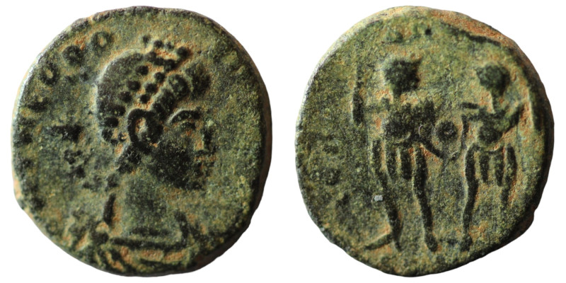 Honorius. (408-423 AD). Æ Follis. (13mm, 1,96g) Nicomedia. Obv: DN HONORIVS PF A...