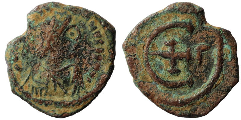 Justinian I. (527-565 AD). Æ Pentanummium. (17mm, 1,87g) Antioch. Obv: diademed ...