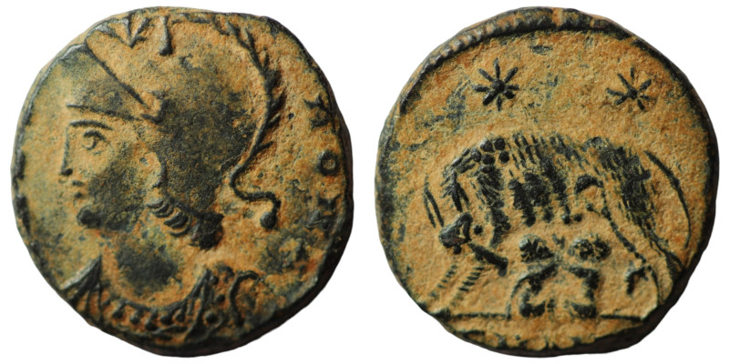 Constantinus I. (306-337 AD). Æ Follis. (15mm, 1,88g) Antioch. Obv: VRBS ROMA. h...