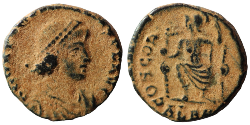 Gratian. (367-383 AD). Æ Follis. (17mm, 3,19g) Antioch. Obv: D N GRATIANVS P F A...