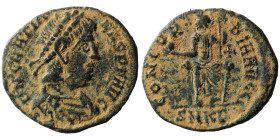 Gratian. (367-383 AD). Æ Follis. (20mm, 2,10g) Cyzicus. Obv: D N GRATIANVS P F AVG. pearl-diademed bust of Gratian right. Rev: CONCORDIA AVGGG. Consta...