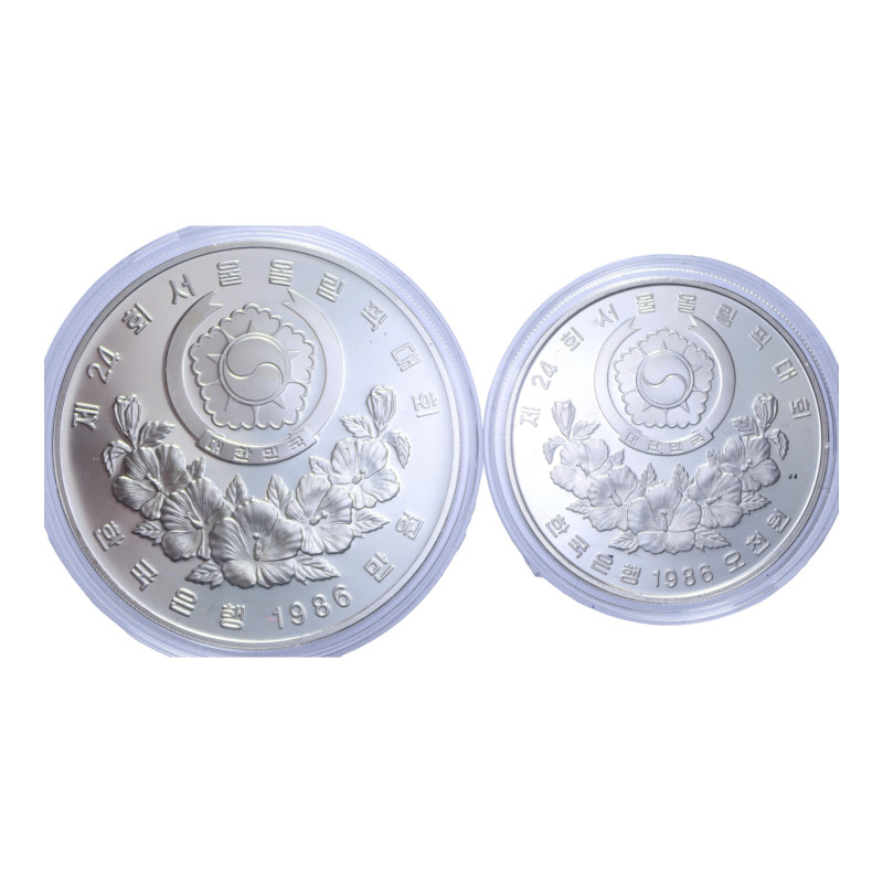 CINA 10000 + 5000 WON 1986 OLIMPIADI DI SEUL 1988 AG. 33,6+16,8 GR. IN COFANETTO...