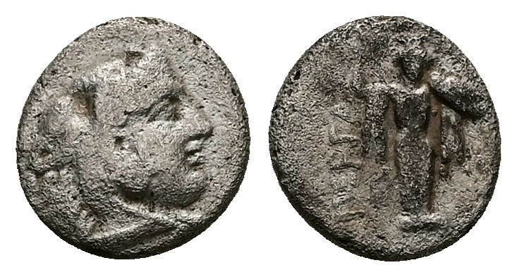 Mysia, Pergamon. AR Diobol, 1.14 g 11.09 mm. Circa 310-282 BC.