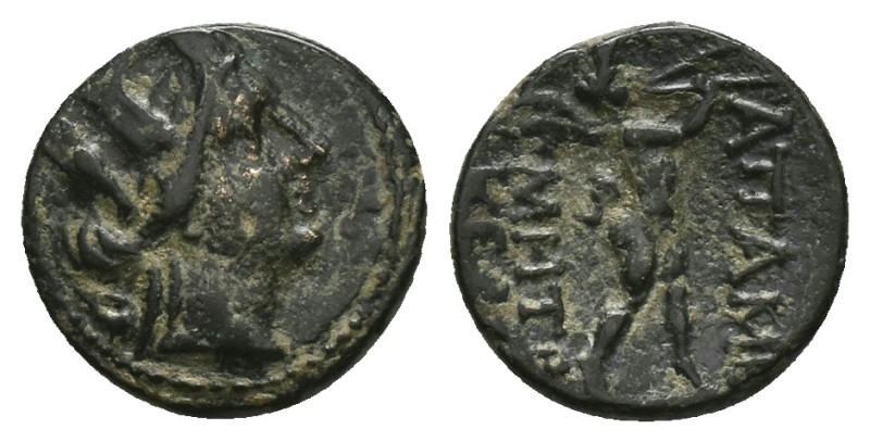 Phrygia, Apameia. Ae, 3.31 g 17.39 mm. Circa 88-40 BC.