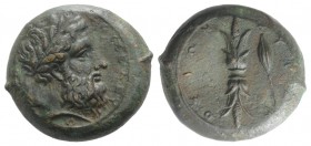 Sicily, Syracuse, c. 339/8-334 BC. Æ Hemidrachm (26mm, 17.26g, 6h). Laureate head of Zeus Eleutherios r. R/ Upright thunderbolt; barley grain to r. CN...
