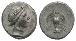 Pontos, Amisos, 4th century BC. AR Siglos (15mm, 4.07g, 12h). Draped bust of Hera l., wearing turreted diadem. R/ Owl standing facing with spread wing...