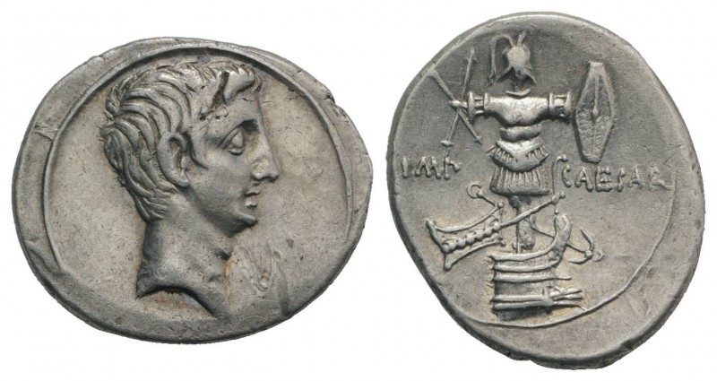 Octavian, Italian (Rome?) mint, Autumn 30-summer 29 BC. AR Denarius (21mm, 3.74g...