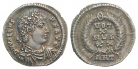 Valens (364-378). AR Siliqua (17mm, 2.01g, 12h). Antioch, 367-375. Pearl-diademed, draped and cuirassed bust r. R/ VOT/X/MVLT/XX in four lines within ...