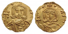 Constantine V (741-775). AV Tremissis (12mm, 1.23g, 6h). Syracuse. Bust facing wearing crown and chlamys and holding cross potent and akakia. R/ Facin...