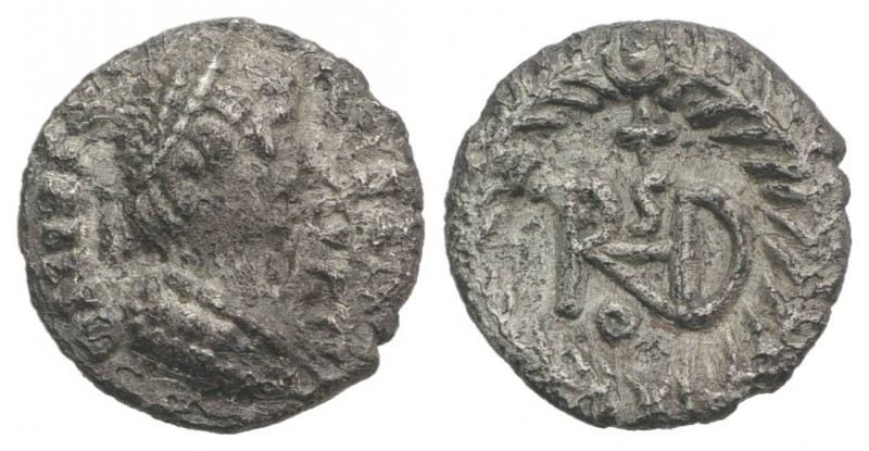 Ostrogoths, Theoderic (493-526). AR Quarter Siliqua (9mm, 0.62g, 6h). In the nam...