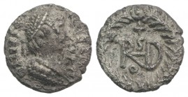 Ostrogoths, Theoderic (493-526). AR Quarter Siliqua (9mm, 0.62g, 6h). In the name of Justin I. Ravenna, c. 518-526. Pearl-diademed and cuirassed bust ...