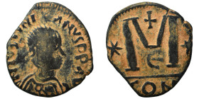 Justinian I, 527-565. Follis (bronze, 8.75 g, 29 mm), Eastern imitation. DN IVSTINIANVS P P AVG Diademed, draped and cuirassed bust right. Rev. Large ...