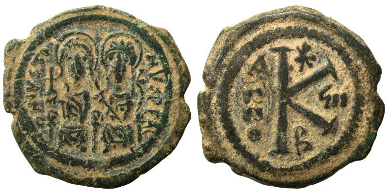 Justin II, with Sophia, 565-578. Half Follis (bronze, 7.66 g, 27 mm), Constantin...