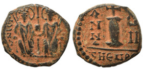 Justin II, with Sophia. 565-578. Decanummium (bronze, 2.97 g, 17 mm), Theoupolis (Antioch). Justin II, holding scepter in his right hand, and Sophia, ...