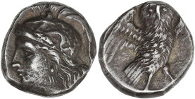 Calabre, Tarente - Drachme (280-272 AC)

Argent - 3,19 grs - 14 mm
HGCS.1-907 / HN Italy.1018
TTB+

Type assez rare ! Très bel exemplaire.