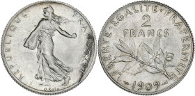 Semeuse - 2 francs 1909

Argent - 9,98 grs - 27 mm
F.266-11 / G.532
SPL

Rare dans cette qualité pour ce millésime.