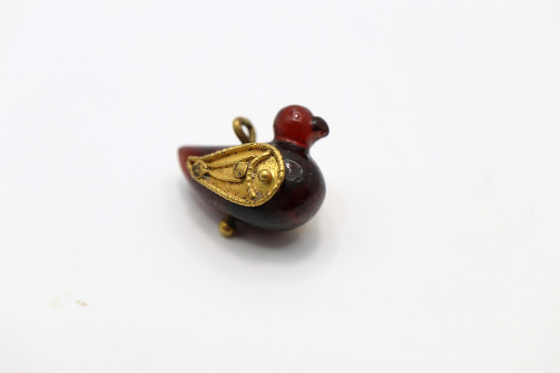 Greek Gold Bird Pendant 5th, 3rd Century BC
Composed of zoomorphic body in the ...