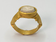 Roman Gold Ring with Eagle Gemstone 2nd-3rd Century AD