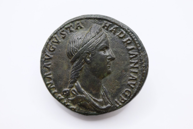 Sabina (wife of Hadrian) Æ Sestertius. Rome, AD 128-136.
Sabina (wife of Hadria...