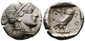 Attica. Athens. Circa 449-404 BC. AR Tetradrachm (25,2 mm, 17.2 g.), mid 440s. Head of Athena to right, wearing crested Attic helmet adorned with thre...