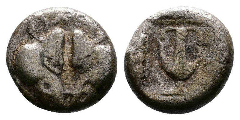 Lesbos, Uncertain. Circa 550-480 BC. BI 1/12 Stater (9mm, 1,03 g.). Confronted h...