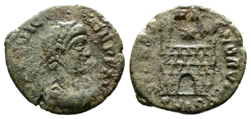 Flavius Victor 387-388 AD. AE (14mm, 1,25 g.). Aquileia. D N FL VICTOR P F AVG, ...