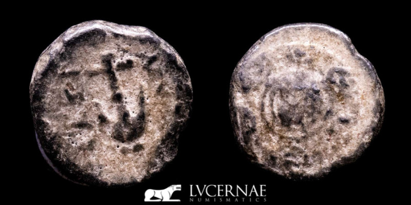 Kings of Macedon. Alexander III 'the Great' (336-323 BC). 
Ae 1/2 Unit. (1.71 g....