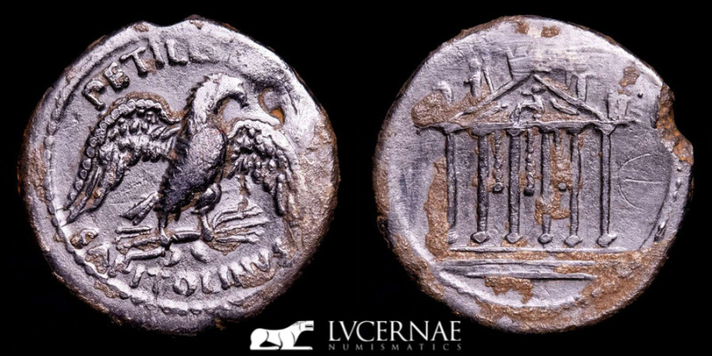 Roman Republic - Petillius Capitolinus - Silver Denarius. 3,39 g., 19 mm.)
Rome,...