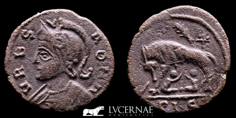 Roman Empire - City Commemorative AD 330-335. Arles, Follis (1,17 g, 16 mm) Stru...