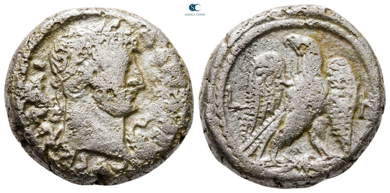 Egypt. Alexandria. Hadrian AD 117-138. 
Billon-Tetradrachm

25 mm, 13,99 g
...