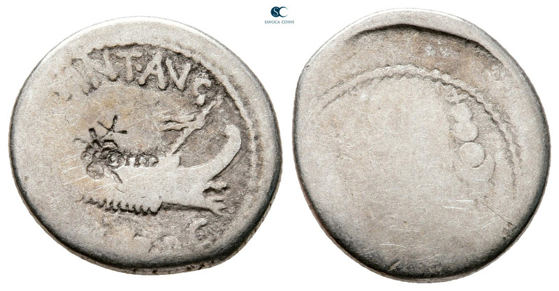 Mark Antony 32-31 BC. Military mint moving with M.Antony
Denarius AR

18 mm, ...