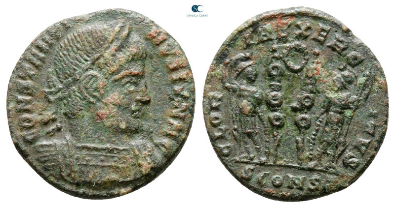 Constantine I the Great AD 306-337. Constantinople
Follis Æ

17 mm, 2,56 g
...