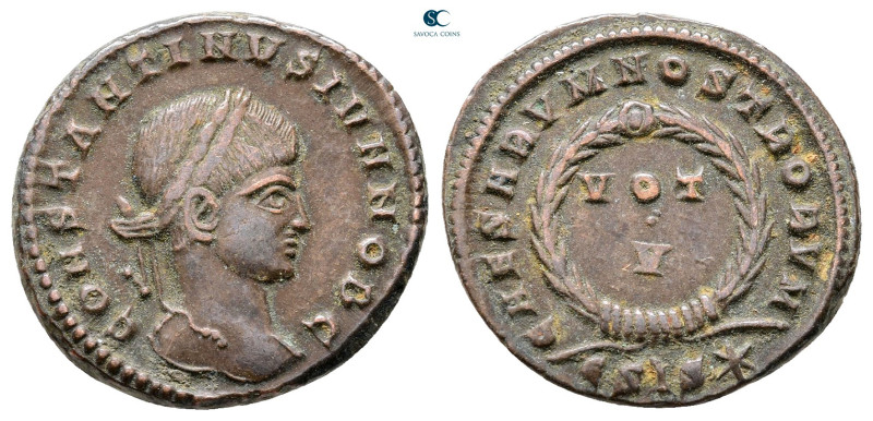 Constantine II, as Caesar AD 317-337. Siscia
Follis Æ

20 mm, 3,27 g



V...